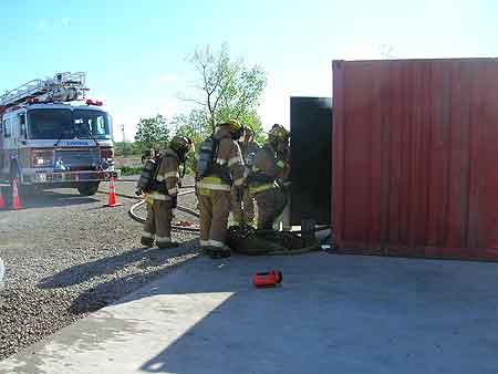 Firefighter training: Burn chamber scenario