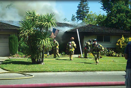 (3) The captain of Engine 103 assumed Division A and is in a tactical position to manage and communicate with his task level crews inside and outside.