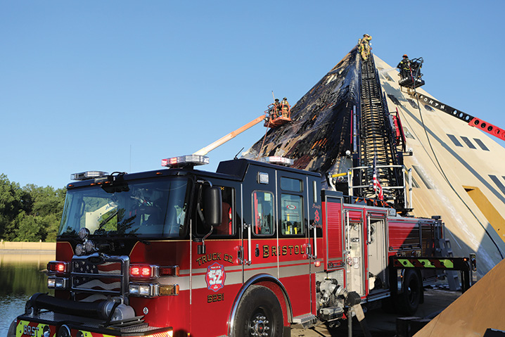 (5) This Bristol (IL) Fire Department ladder truck was able to access the small service road to the north of the pyramid. 