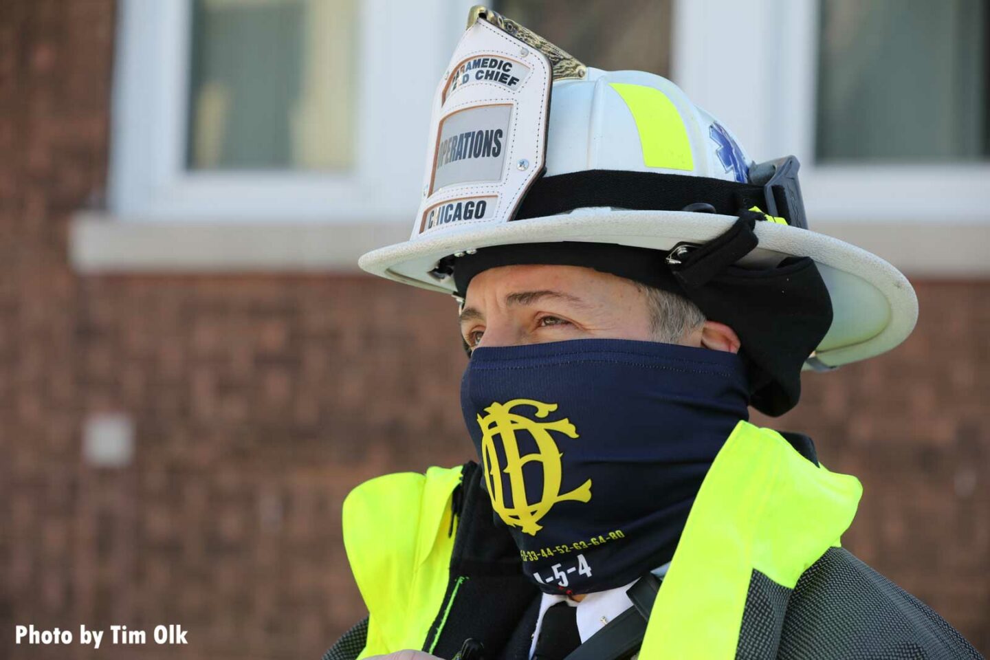 Chicago firefighter with mask