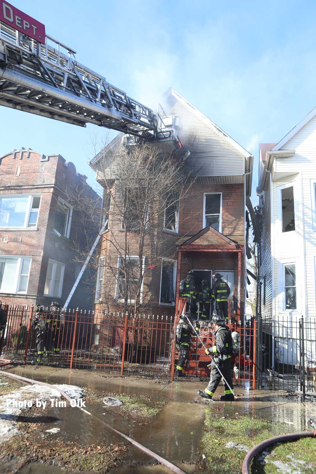 Chicago tower ladder extended to home