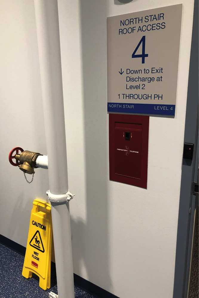 Whether you are a RIT member or staging a RIT, note the stairwell phone’s location; it offers an alternative means to communicate with the IC in the lobby.