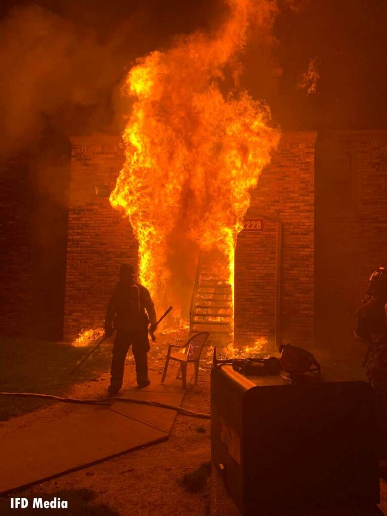 Firefighter confronts raging flames at Indianapolis apartment fire