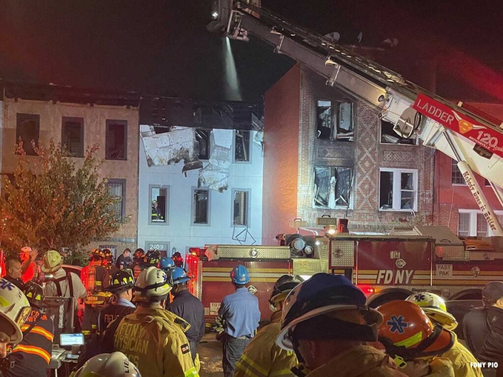 FDNY firefighters in Brooklyn Dean St & Sackman St