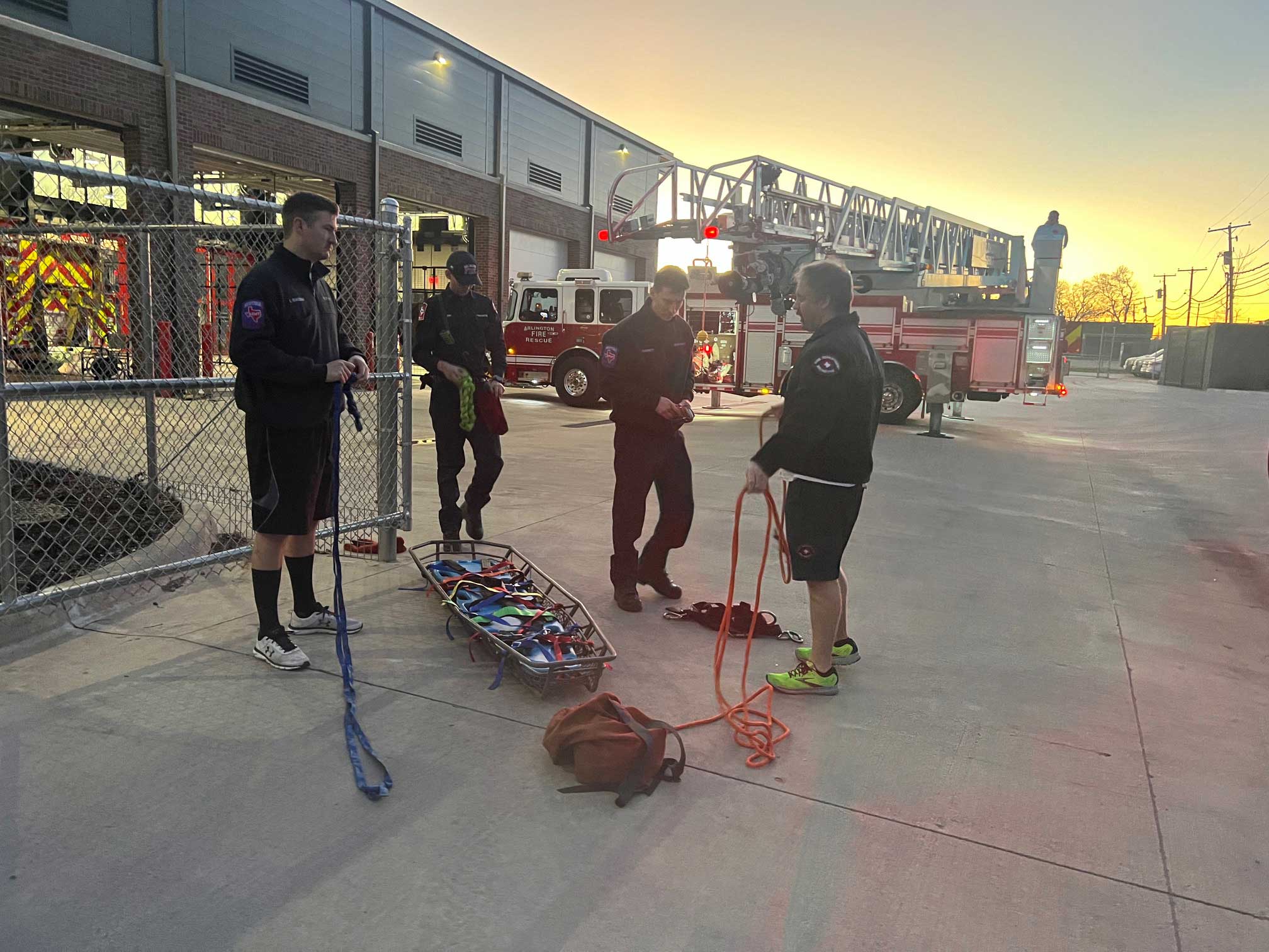 Arlingotn firefighters on stokes basket rigging